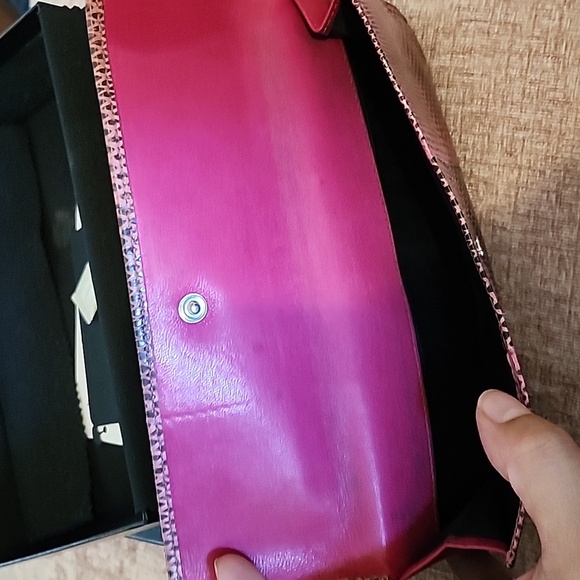 Dolce & Gabbana python convertible clutch/evening bag removable chain - Picture 10 of 17